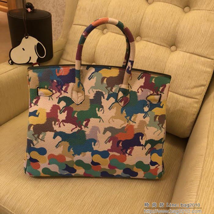 HERMES愛馬仕 2018新款 萬馬奔騰於彩雲之上圖案 手提包  Ama1044